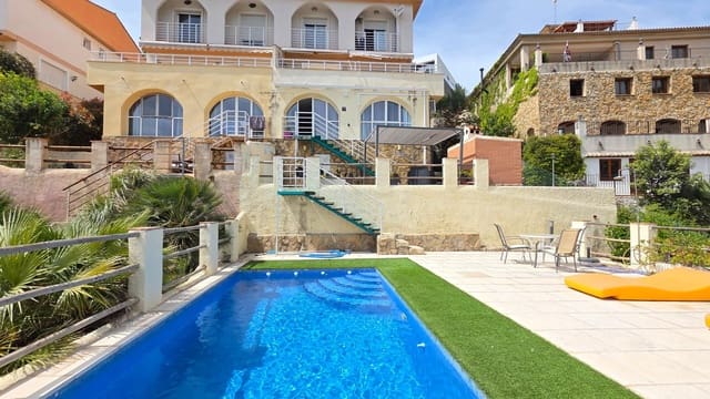 4 soverom Villa til salgs i Gandia med svømmebasseng garasje - € 359 000 (Ref: 9761565)