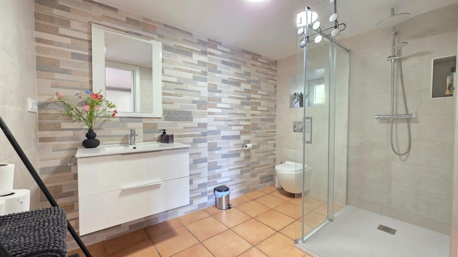 4 bedroom Villa for sale in Gandia with pool garage - € 359,000 (Ref: 9761565)