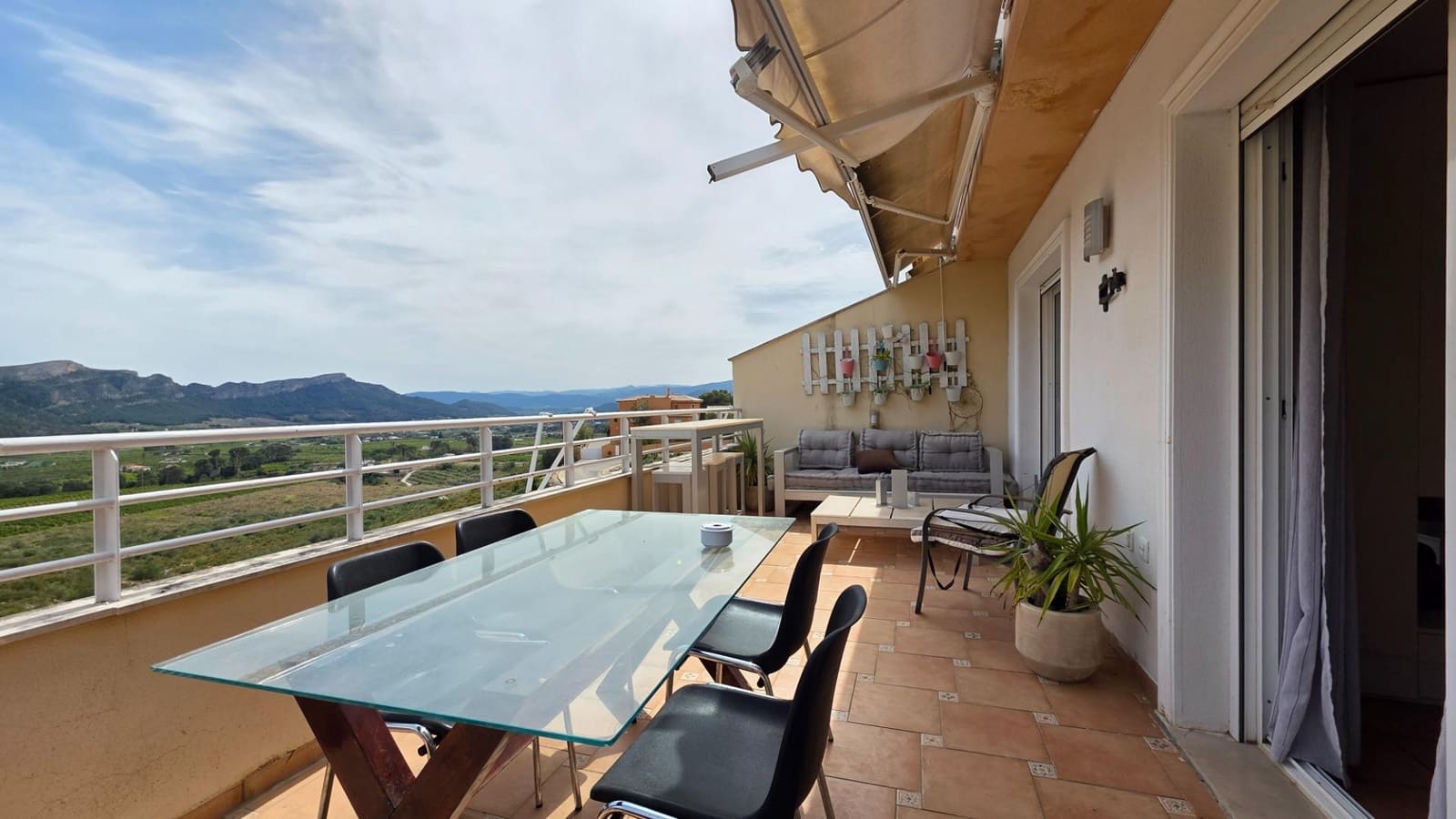 4 bedroom Villa for sale in Gandia with pool garage - € 359,000 (Ref: 9761565)