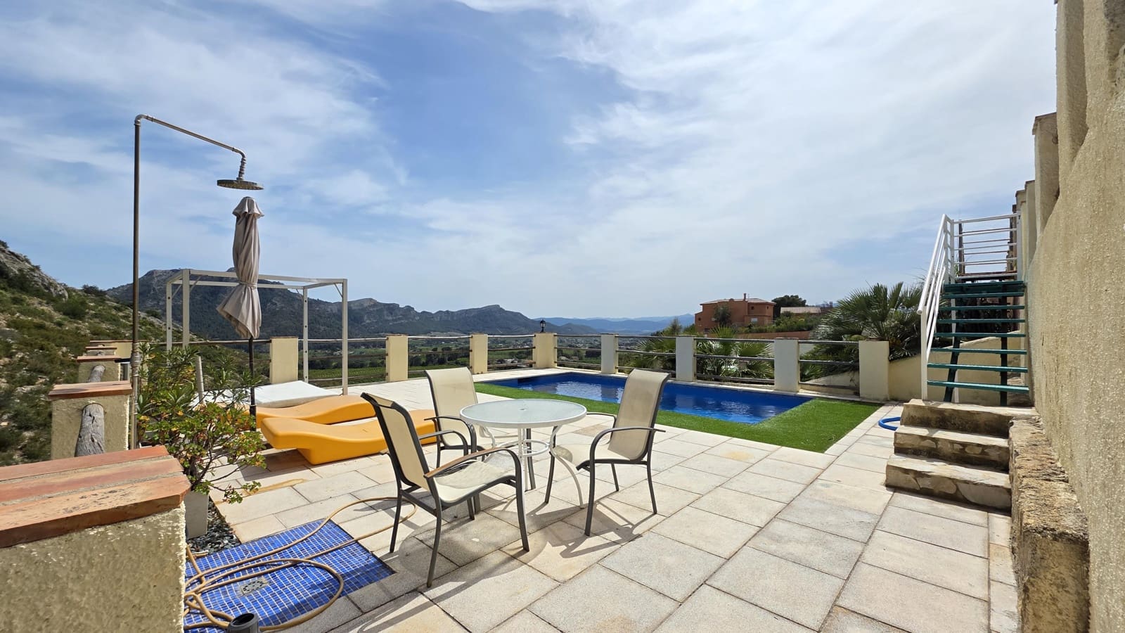 4 bedroom Villa for sale in Gandia with pool garage - € 359,000 (Ref: 9761565)