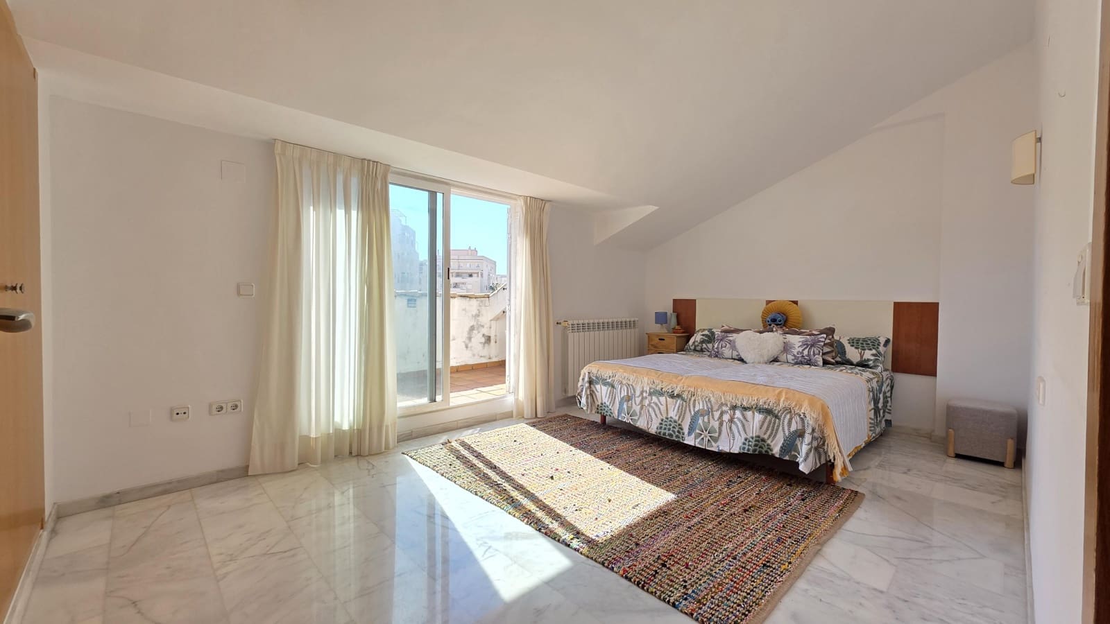 5 sovrum Lägenhet till salu i Gandia med pool garage - 450 000 € (Ref: 9797062)