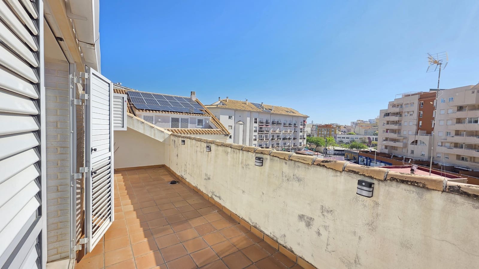 5 sovrum Lägenhet till salu i Gandia med pool garage - 450 000 € (Ref: 9797062)