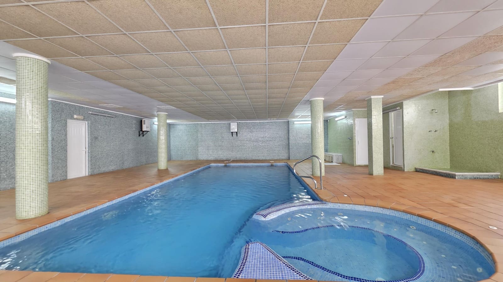 5 sovrum Lägenhet till salu i Gandia med pool garage - 450 000 € (Ref: 9797062)