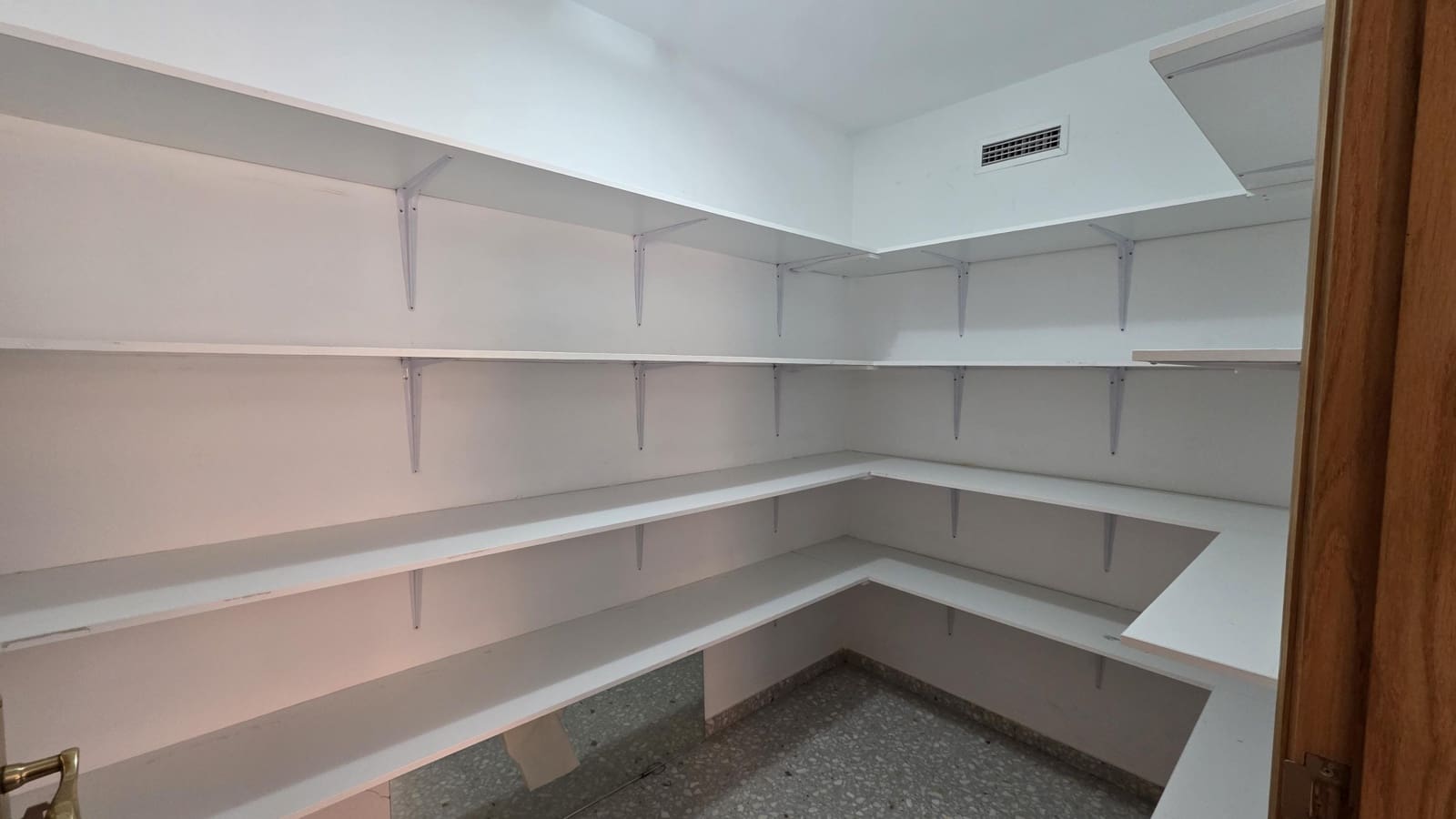 5 camera da letto Appartamento in vendita in Oliva - 250.000 € (Rif: 9799223)