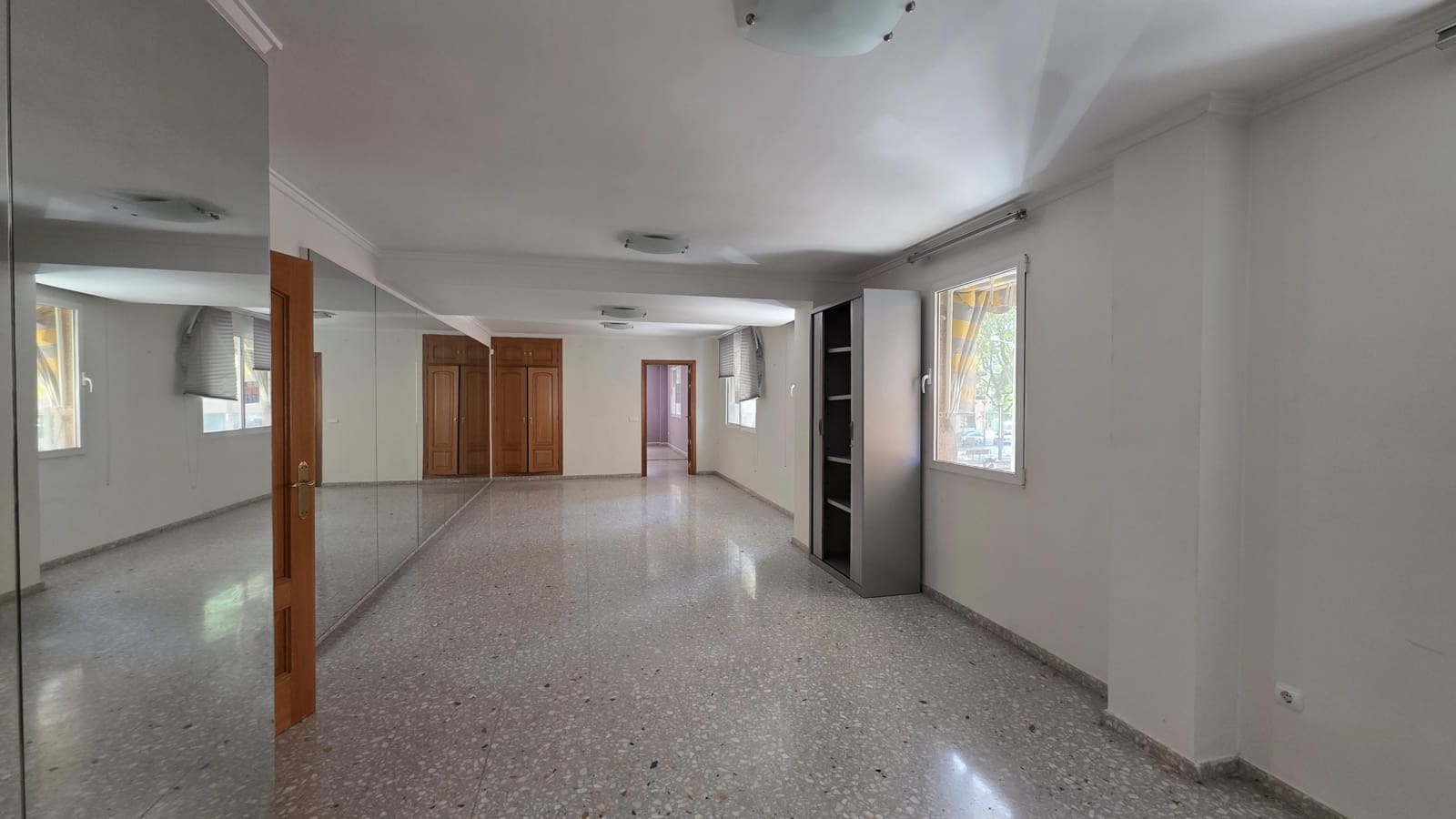 5 camera da letto Appartamento in vendita in Oliva - 225.000 € (Rif: 9799223)