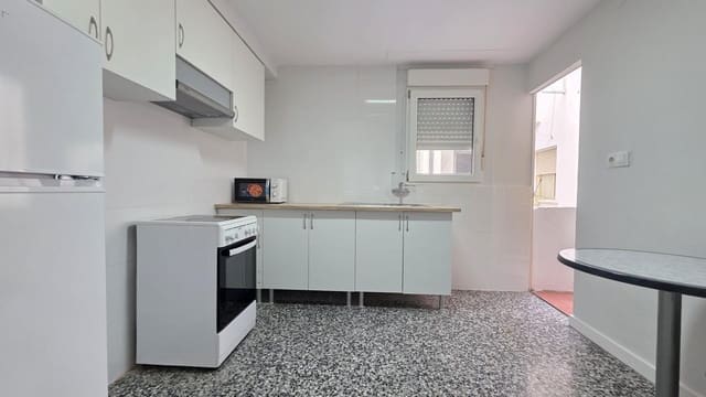 3 camera da letto Appartamento da affittare in Gandia - 800 € (Rif: 9799224)