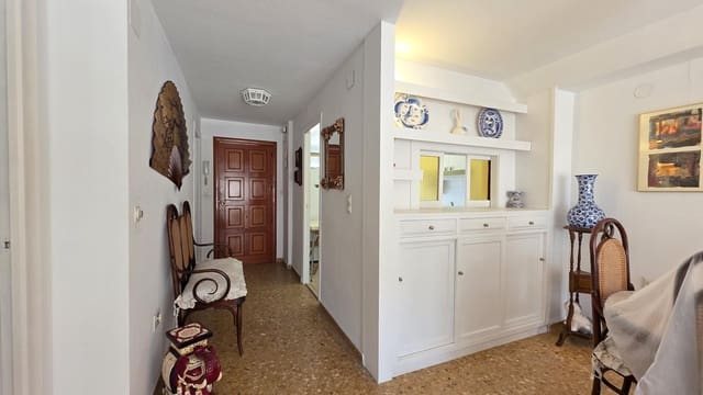 4 chambre Appartement à vendre à Gandia avec piscine garage - 380 000 € (Ref: 9804278)