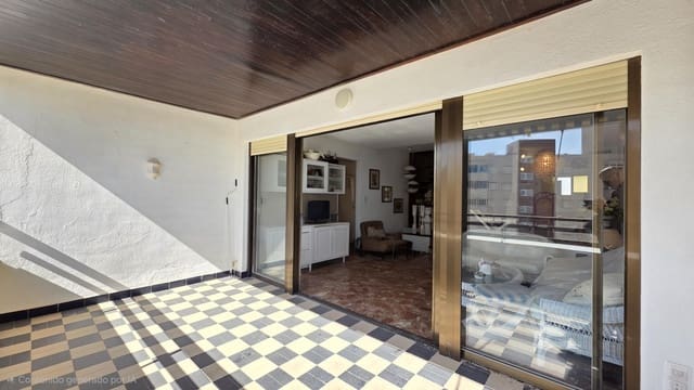 4 chambre Appartement à vendre à Gandia avec piscine garage - 380 000 € (Ref: 9804278)