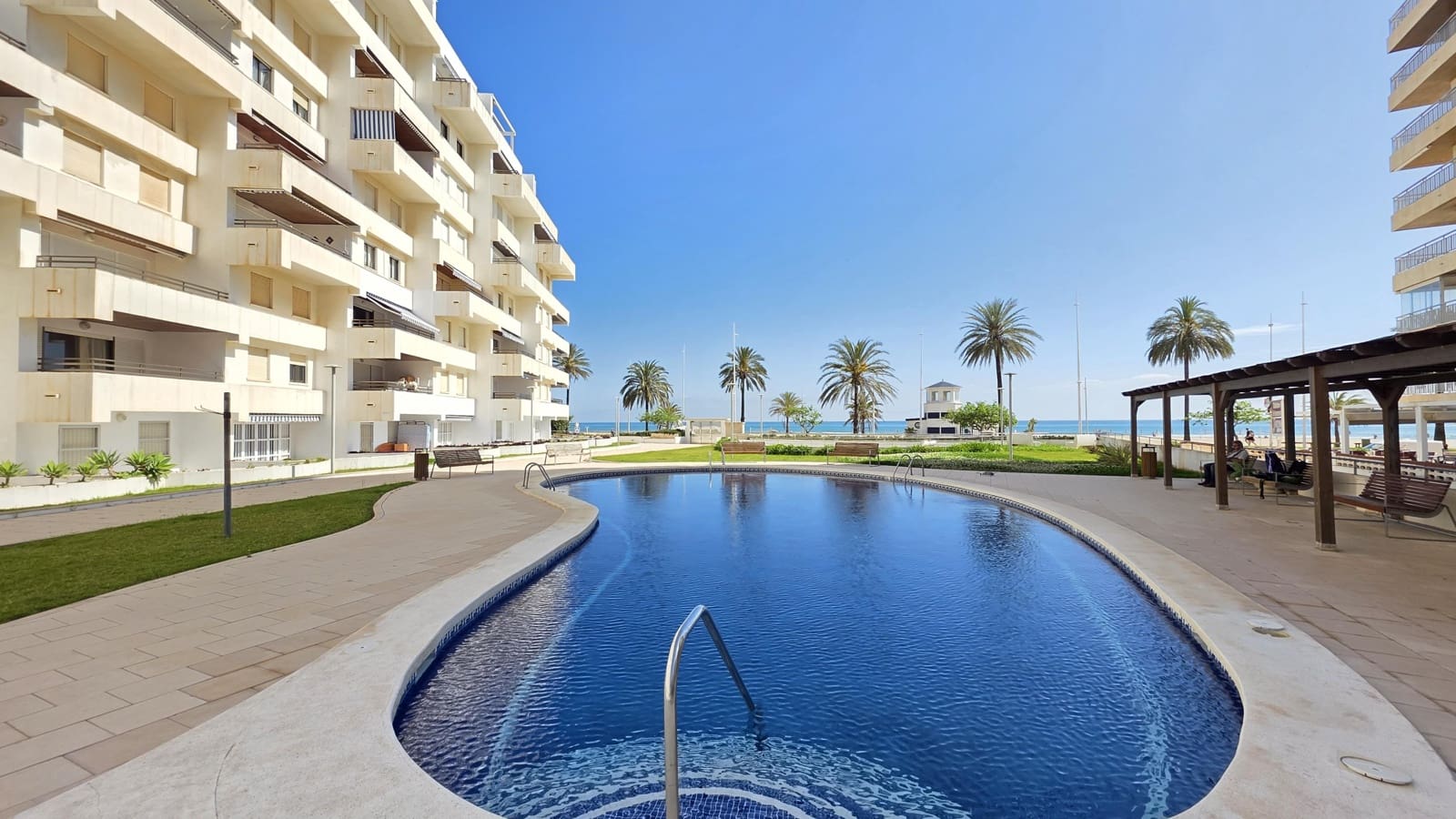 4 chambre Appartement à vendre à Gandia avec piscine garage - 380 000 € (Ref: 9804278)