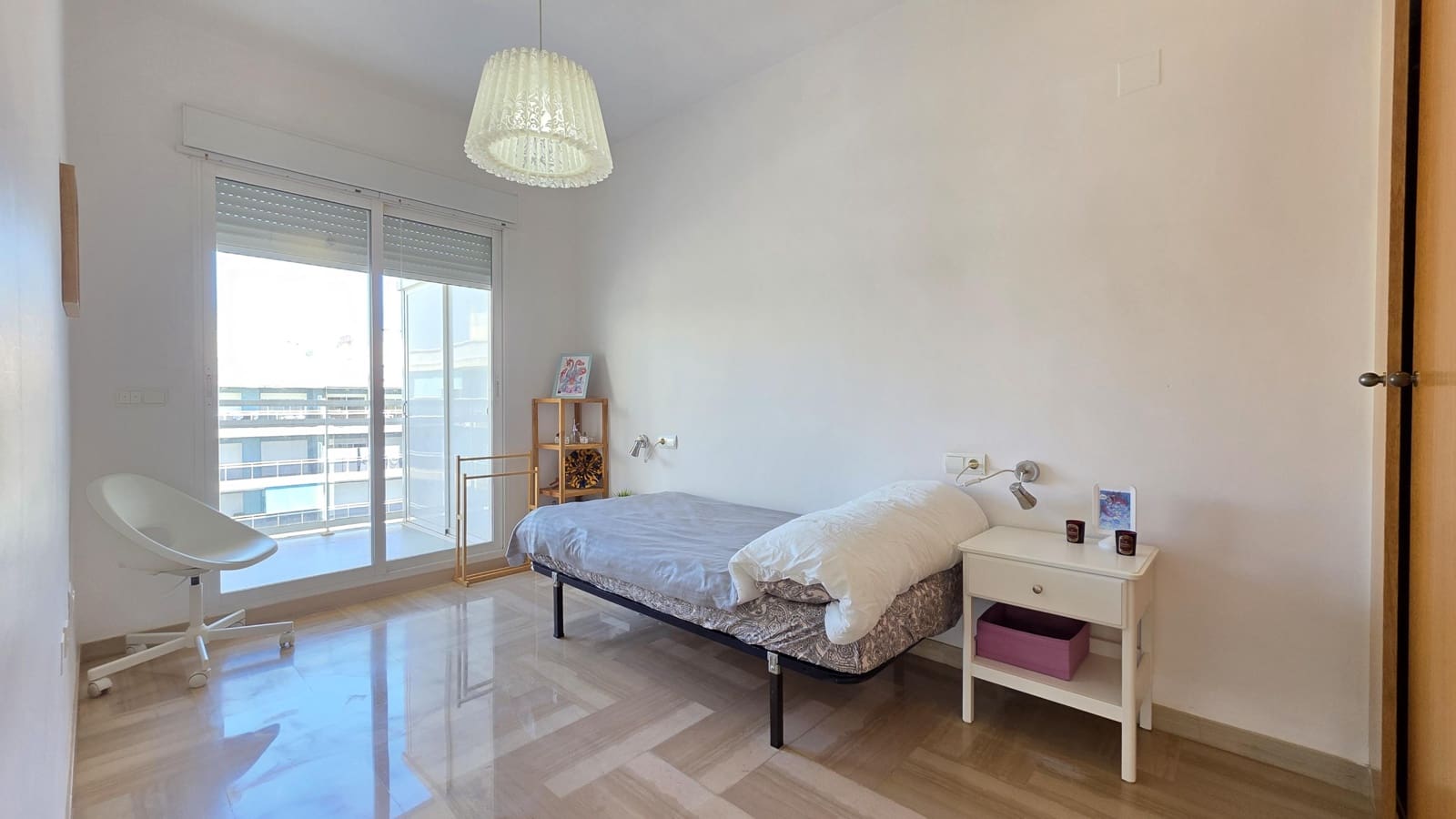 3 makuuhuone Asunto myytävänä paikassa Gandia mukana uima-altaan - 310 000 € (Ref: 9804279)