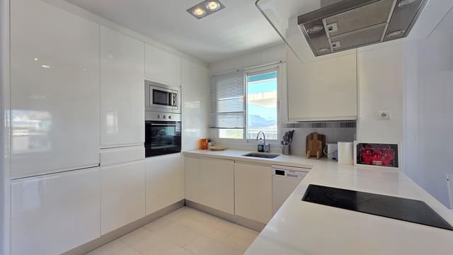 3 makuuhuone Asunto myytävänä paikassa Gandia mukana uima-altaan - 310 000 € (Ref: 9804279)