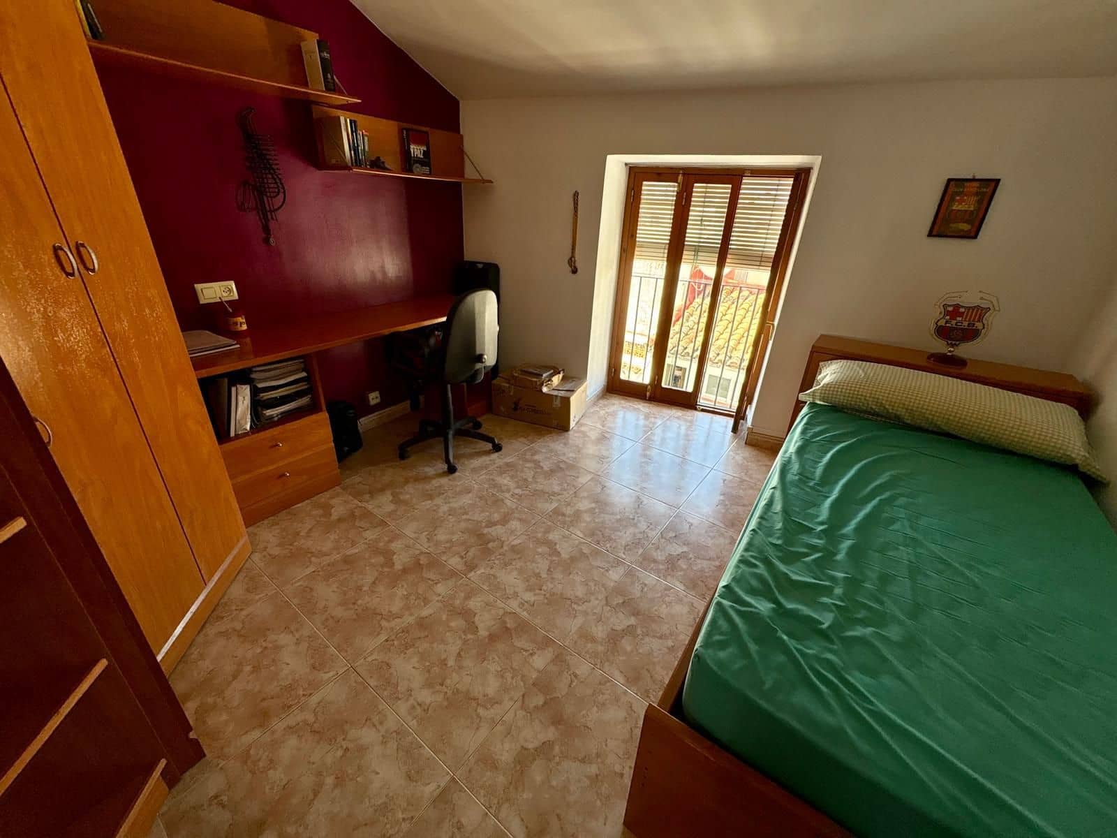 5 sovrum Hus till salu i Oliva - 220 000 € (Ref: 9888115)