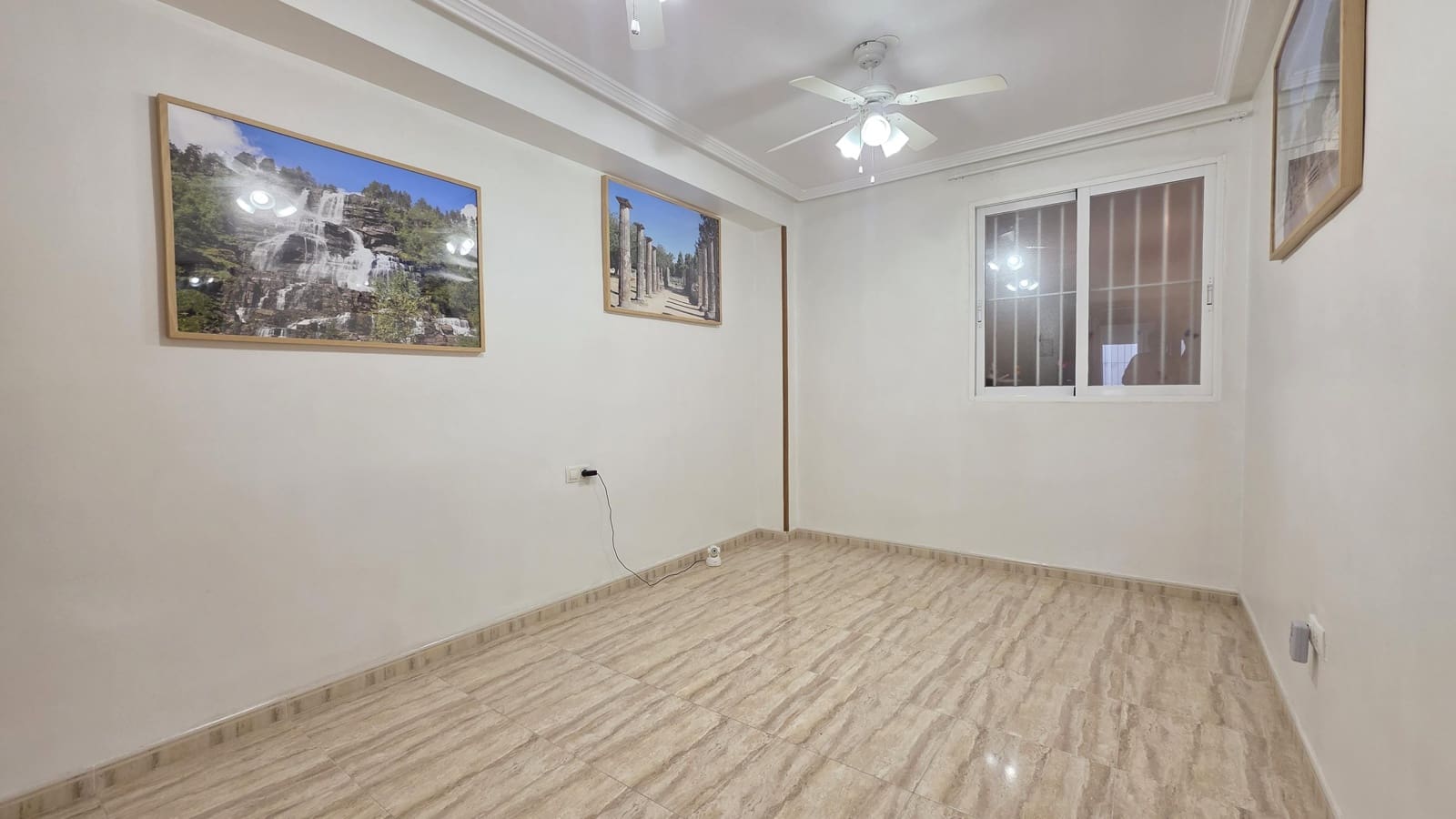 2 sypialnia Apartament przy plaży na sprzedaż w Las Tres Villas - 240 000 € (Ref: 9890358)