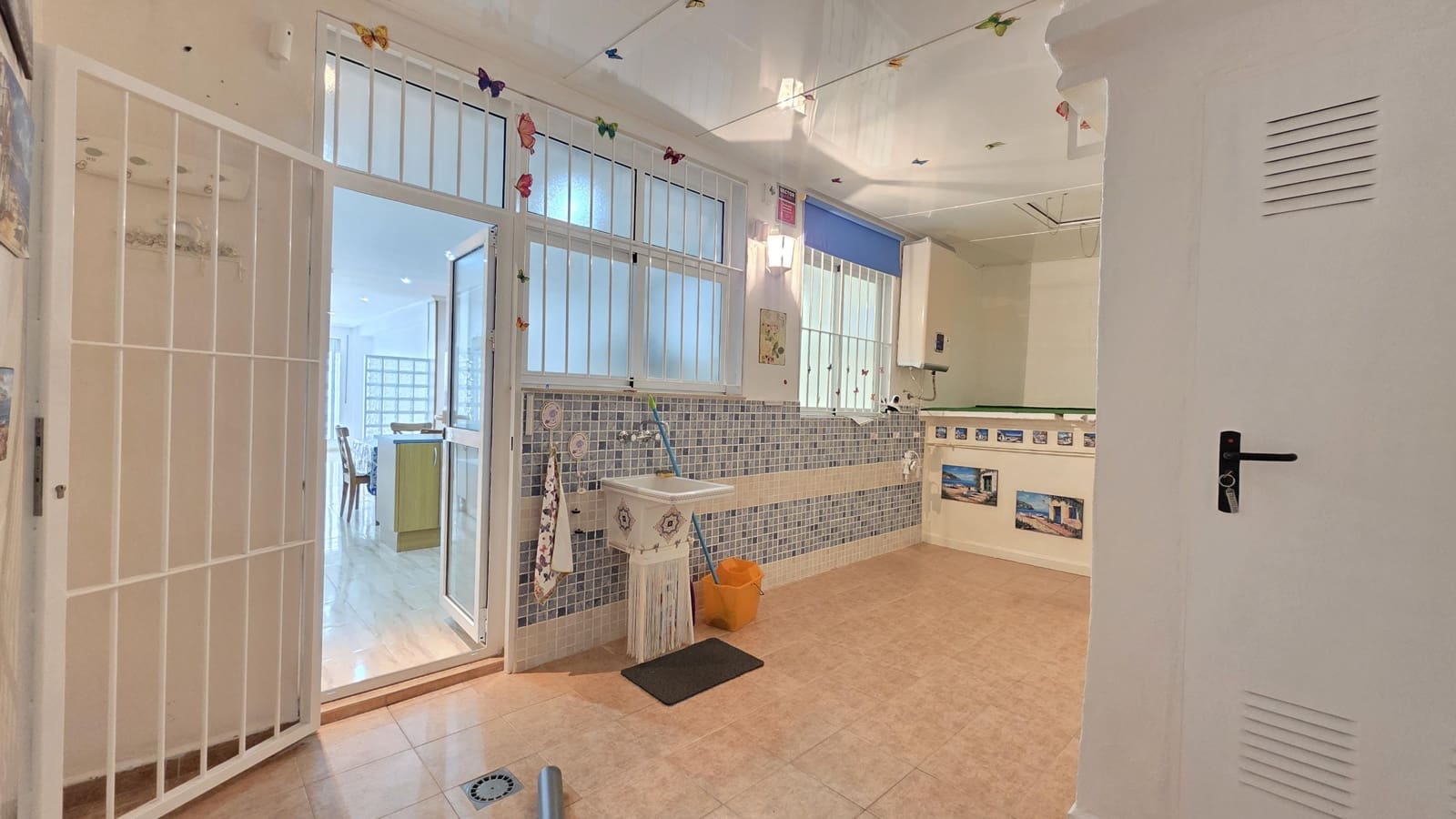 2 sypialnia Apartament przy plaży na sprzedaż w Las Tres Villas - 240 000 € (Ref: 9890358)