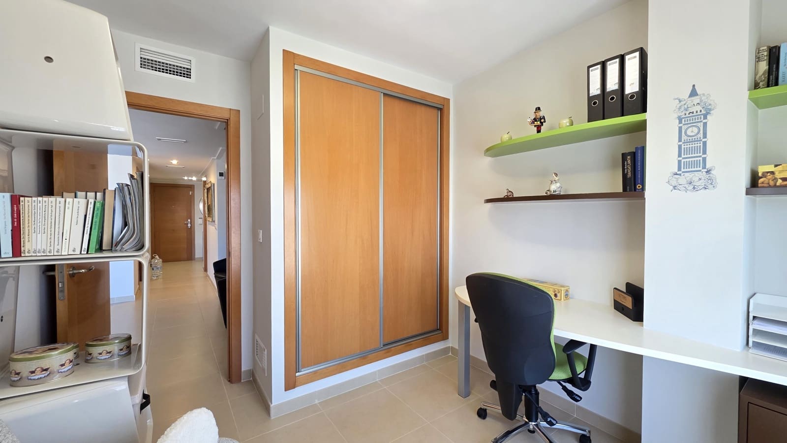 2 bedroom Penthouse for sale in Gandia with pool - € 270,000 (Ref: 9922283)