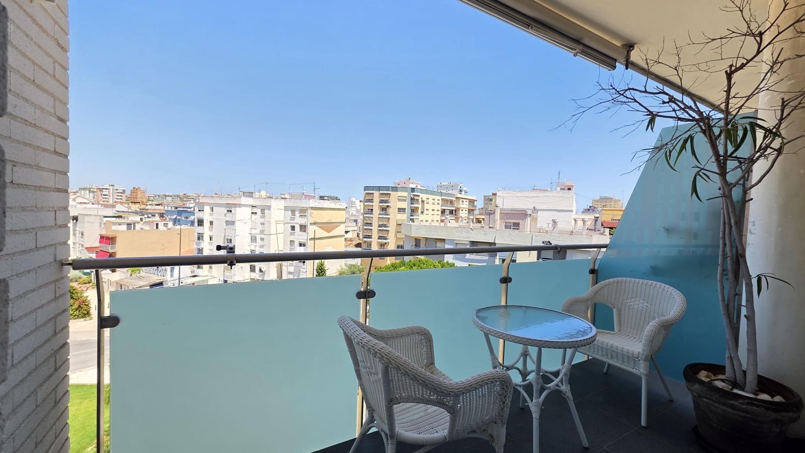 2 bedroom Penthouse for sale in Gandia with pool - € 270,000 (Ref: 9922283)