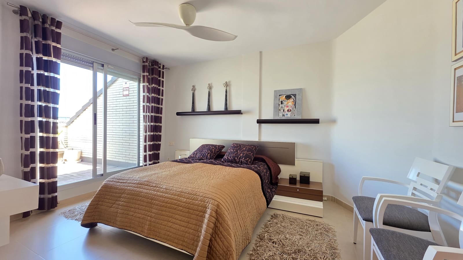 2 bedroom Penthouse for sale in Gandia with pool - € 270,000 (Ref: 9922283)