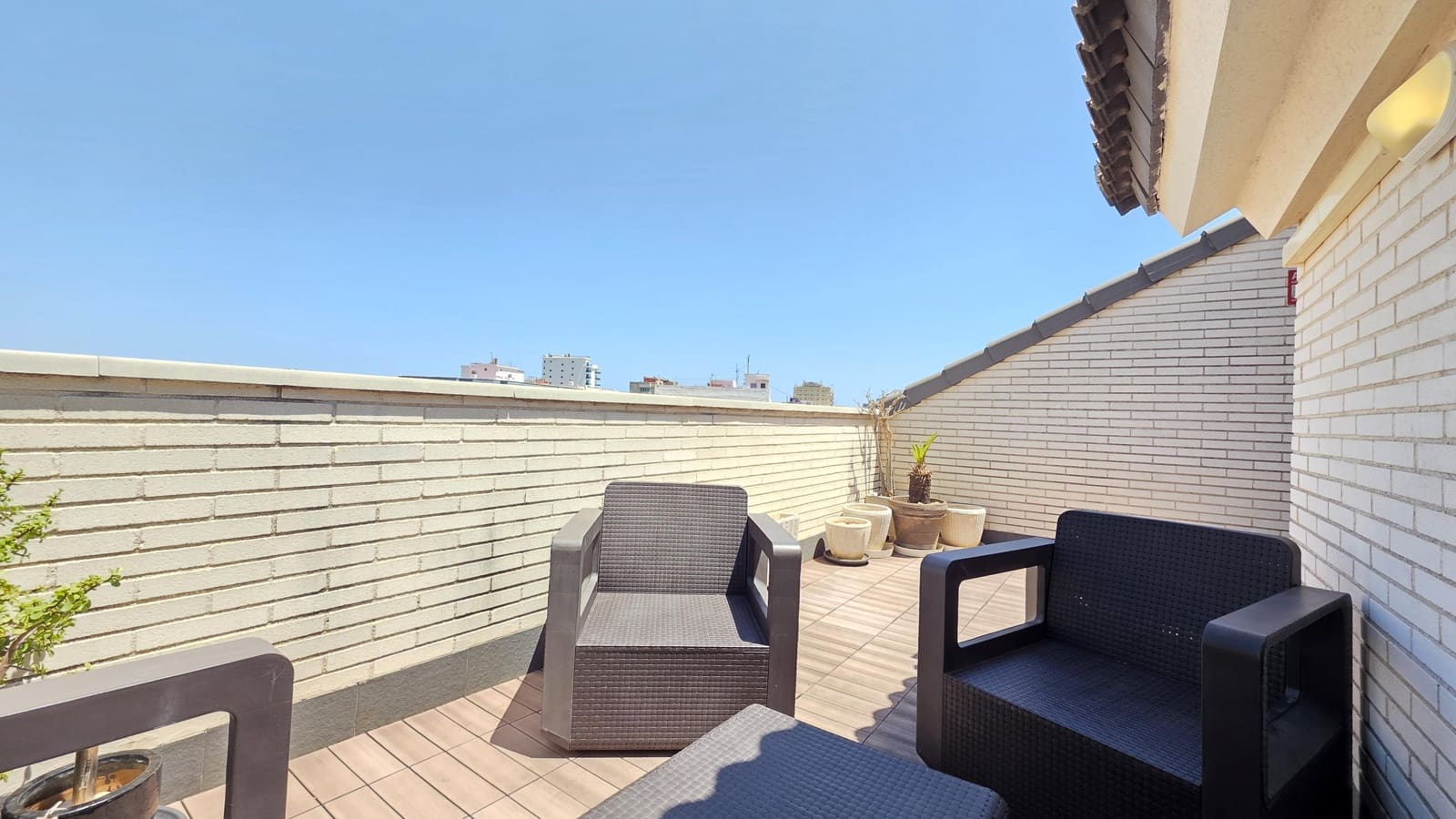 2 bedroom Penthouse for sale in Gandia with pool - € 270,000 (Ref: 9922283)