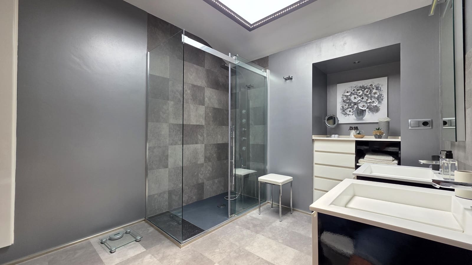 2 bedroom Penthouse for sale in Gandia with pool - € 270,000 (Ref: 9922283)