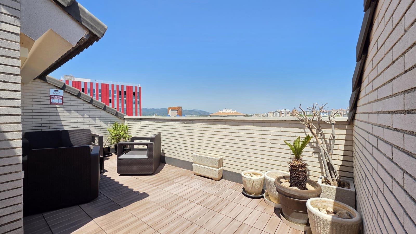 2 bedroom Penthouse for sale in Gandia with pool - € 270,000 (Ref: 9922283)