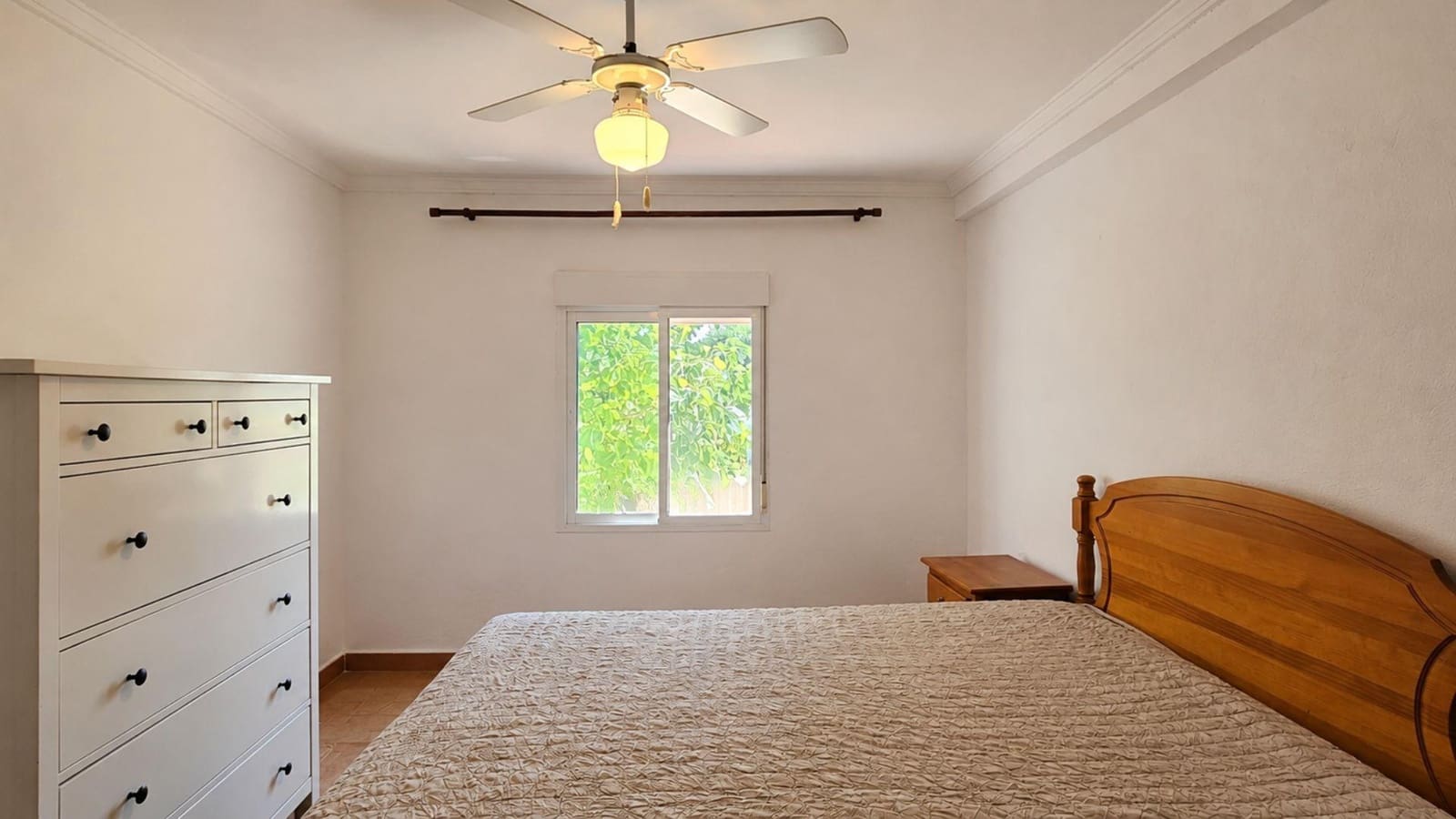 7 bedroom Villa for sale in Gandia - € 199,990 (Ref: 9947897)