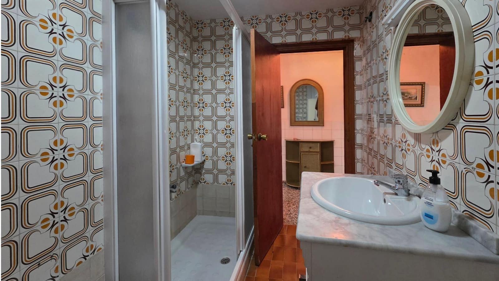 7 bedroom Villa for sale in Gandia - € 199,990 (Ref: 9947897)