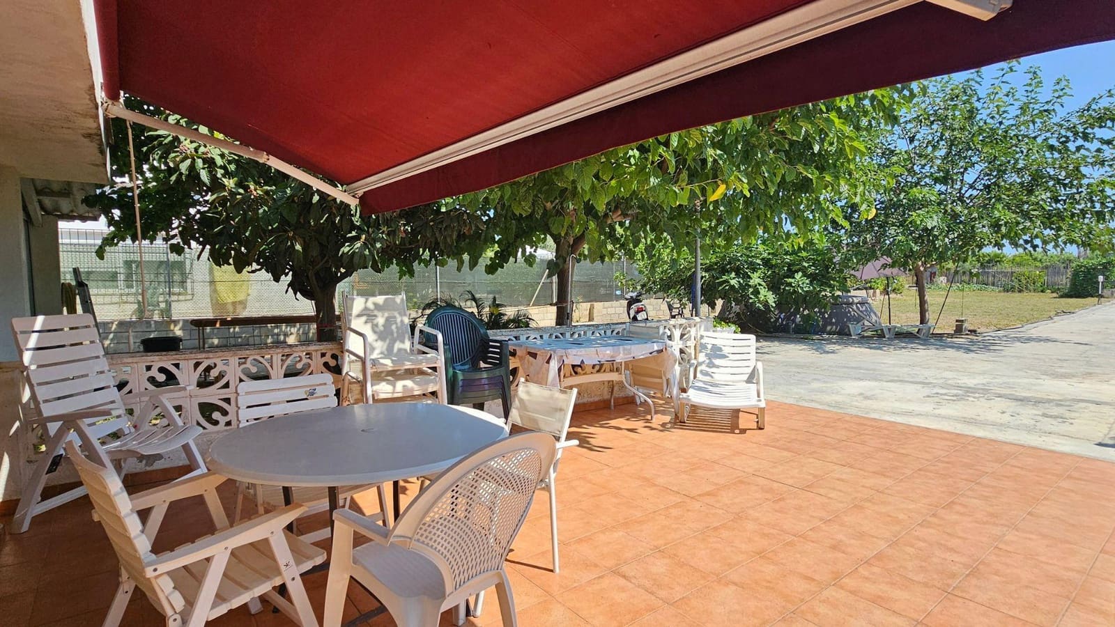 7 bedroom Villa for sale in Gandia - € 199,990 (Ref: 9947897)