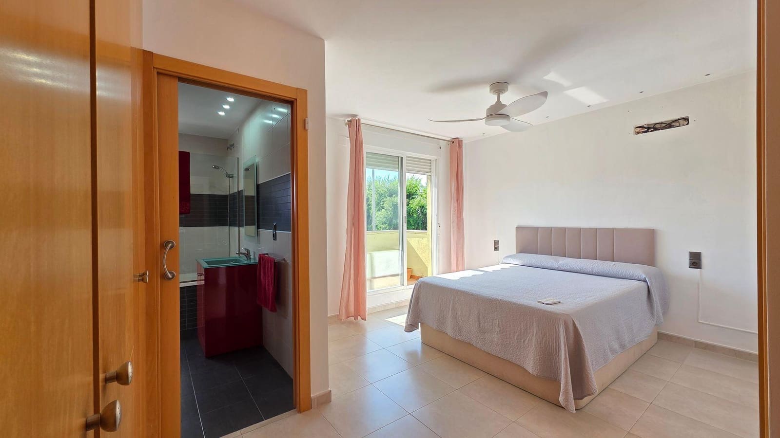 3 Zimmer Reihenhaus zu verkaufen in Almoines mit Pool Garage - 239.000 € (Ref: 9949758)