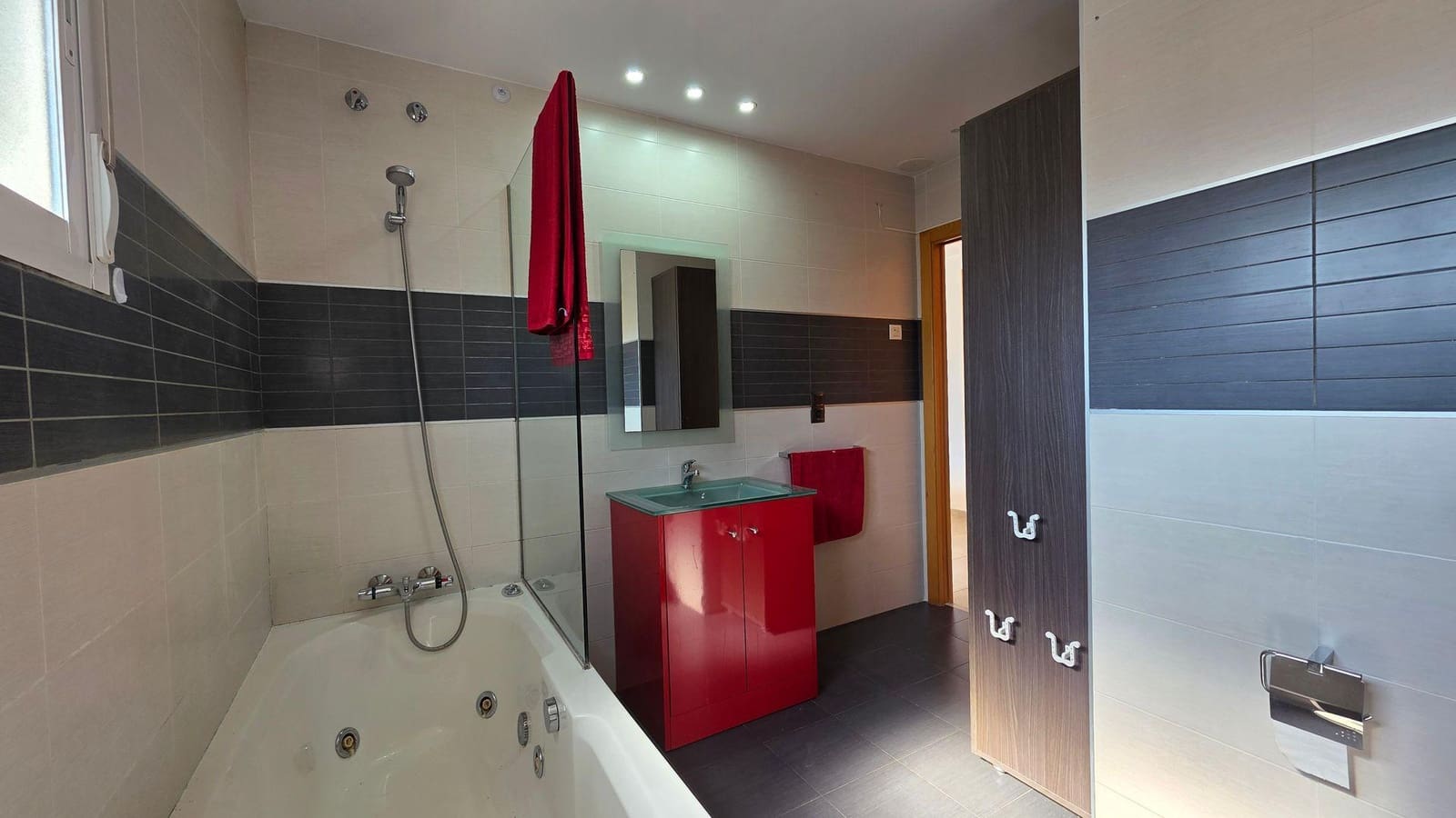 3 Zimmer Reihenhaus zu verkaufen in Almoines mit Pool Garage - 239.000 € (Ref: 9949758)