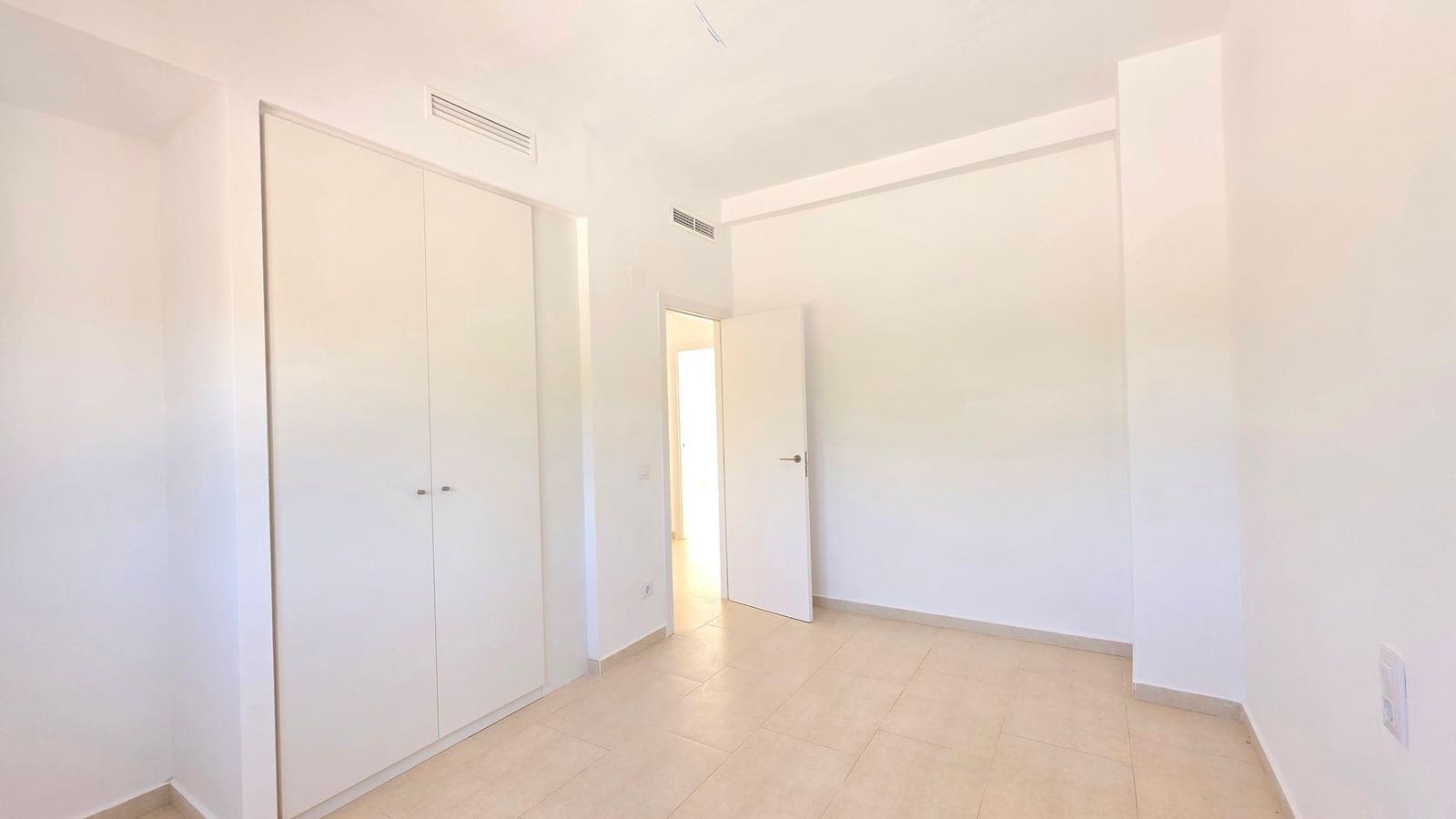 3 Zimmer Reihenhaus zu verkaufen in Benicolet mit Pool - 249.000 € (Ref: 9949759)