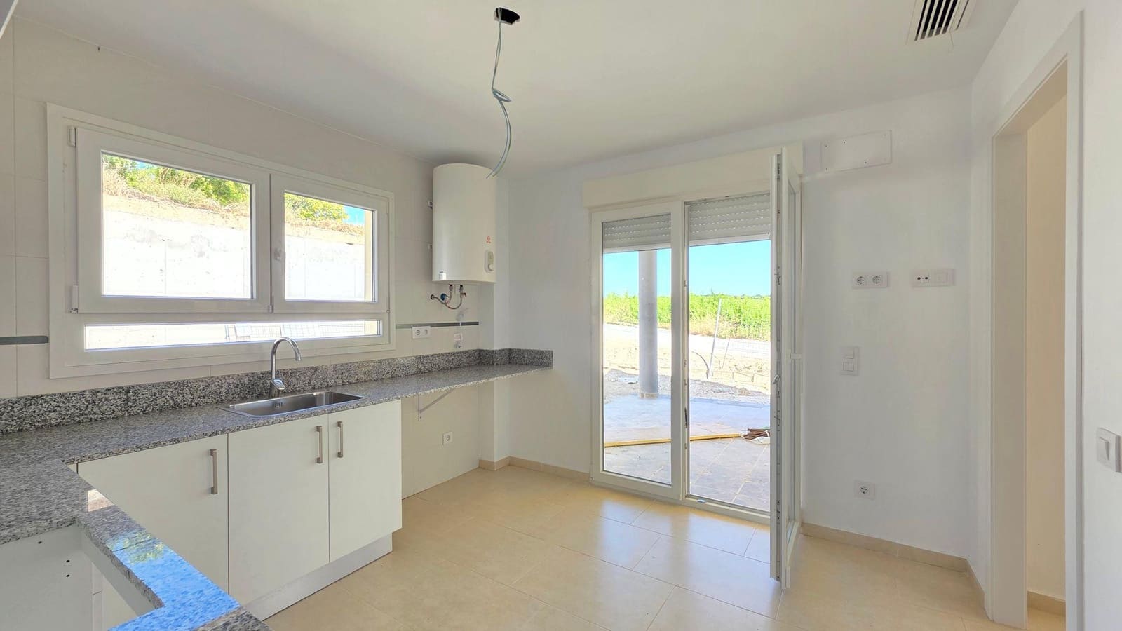 3 Zimmer Reihenhaus zu verkaufen in Benicolet mit Pool - 249.000 € (Ref: 9949759)