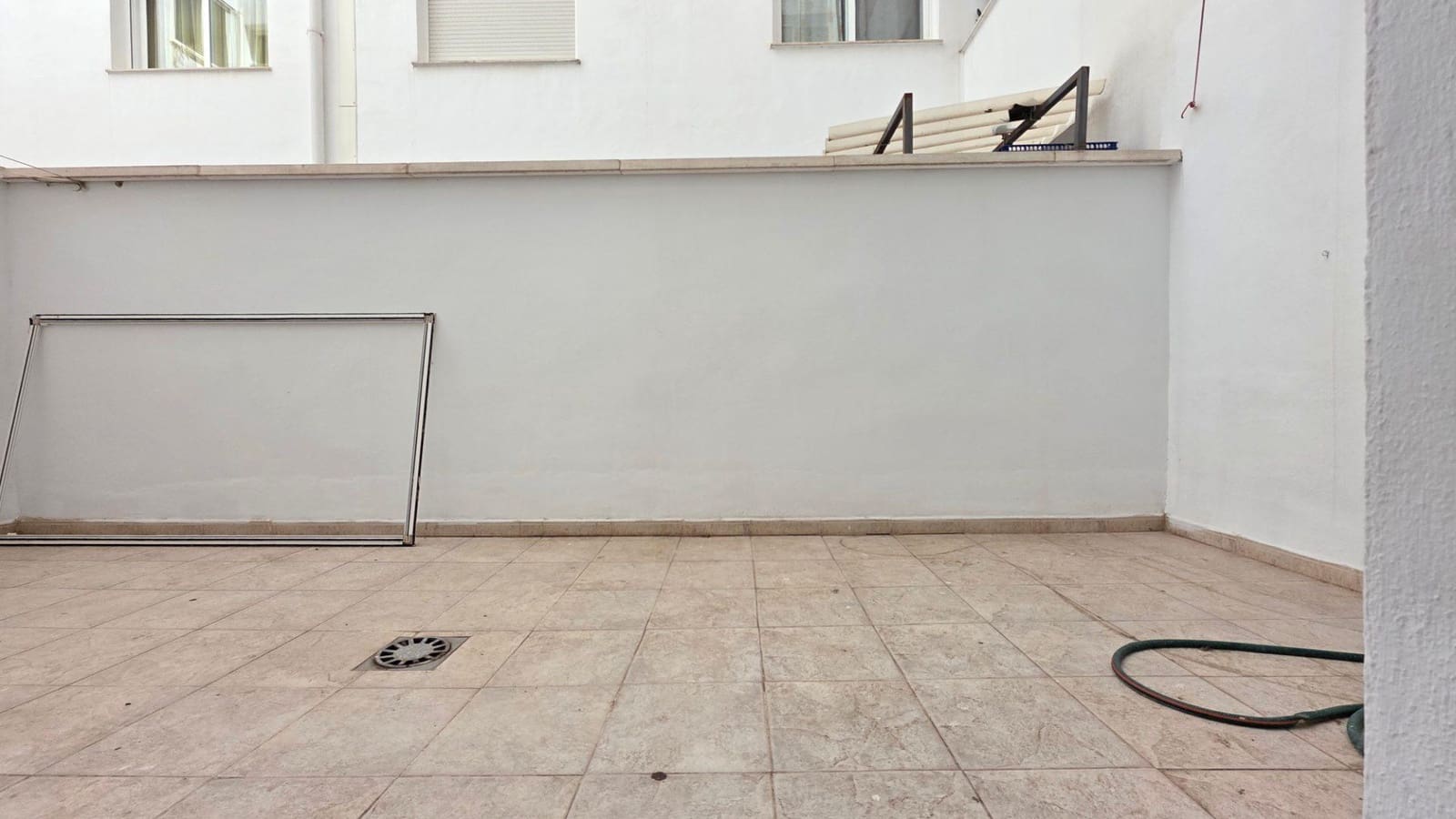 2 bedroom Flat for sale in Gandia with pool garage - € 199,000 (Ref: 9977308)