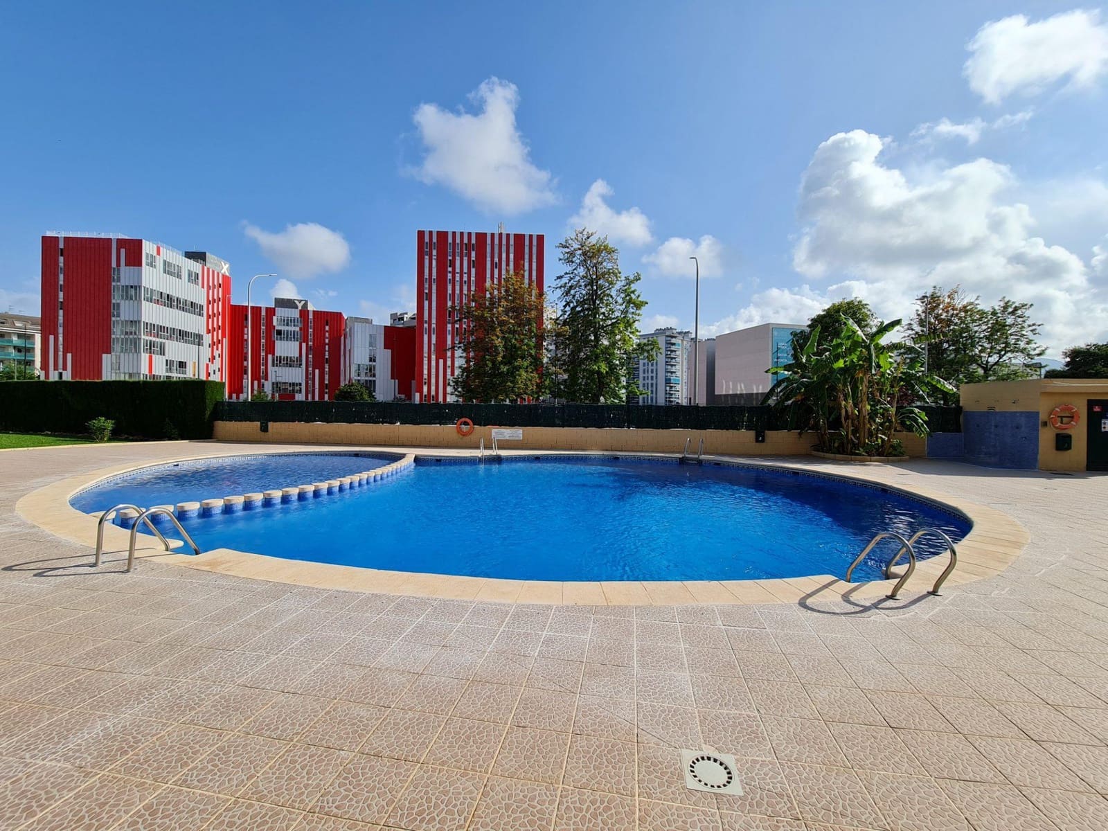 2 bedroom Flat for sale in Gandia with pool garage - € 199,000 (Ref: 9977308)