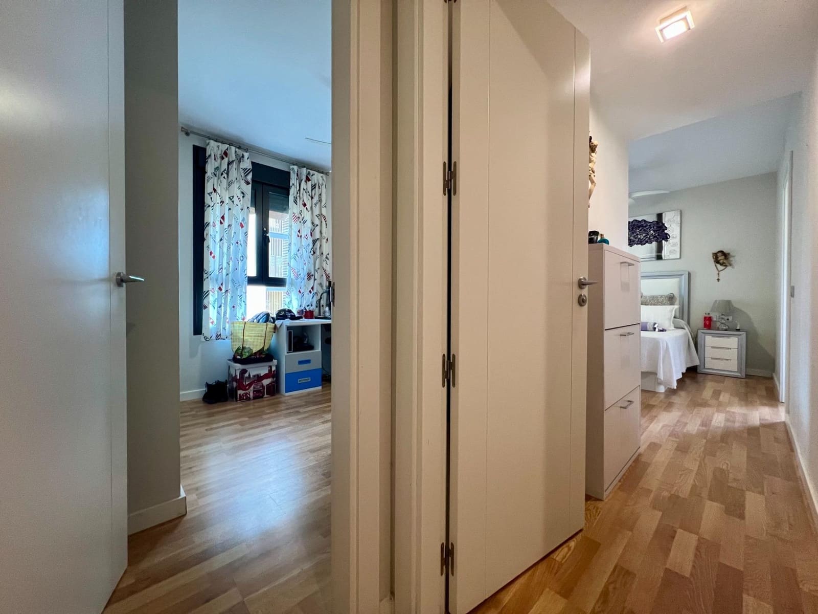 6 camera da letto Appartamento in vendita in Cordova citta con piscina garage - 590.000 € (Rif: 9359857)