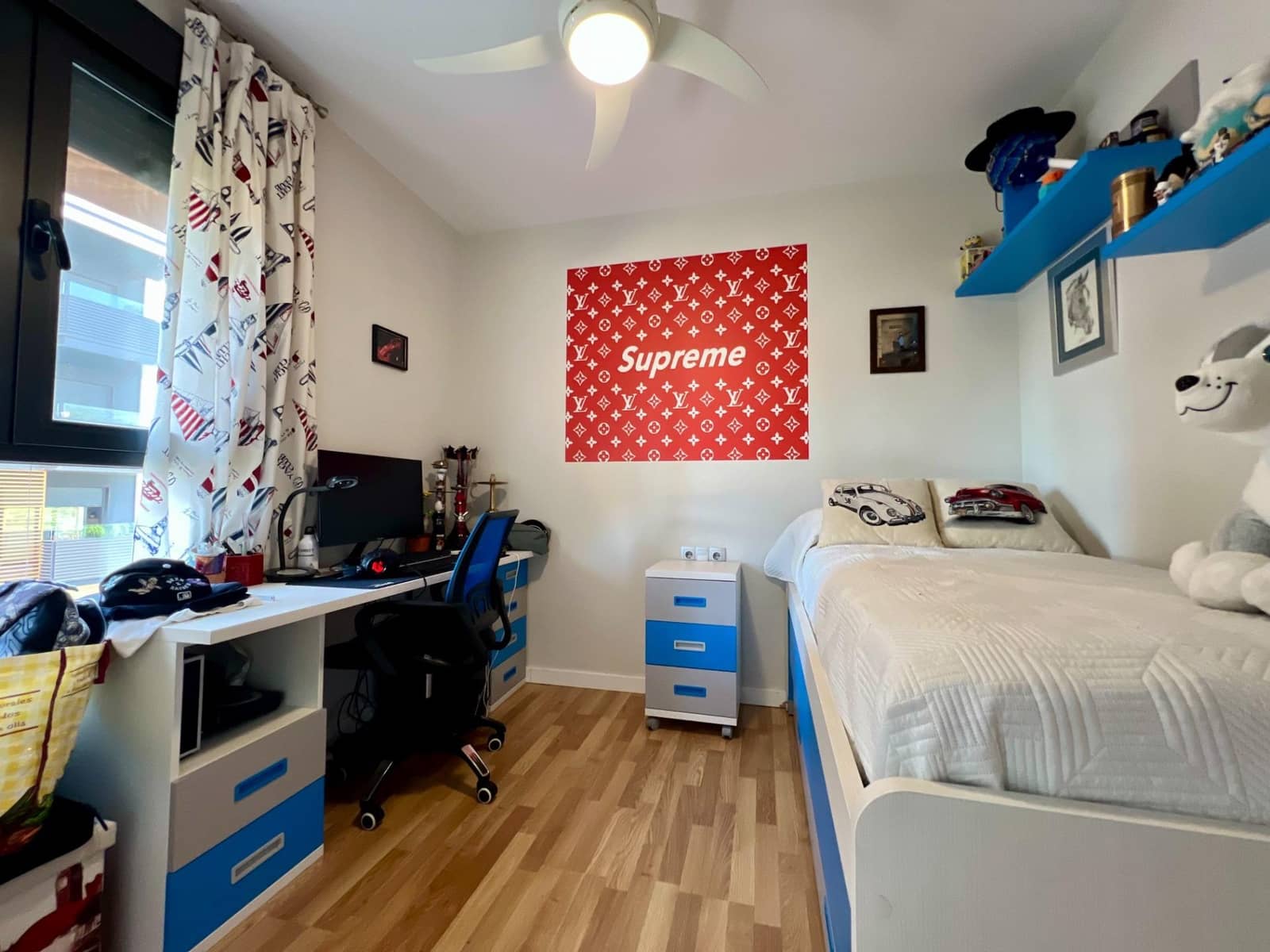 6 camera da letto Appartamento in vendita in Cordova citta con piscina garage - 590.000 € (Rif: 9359857)