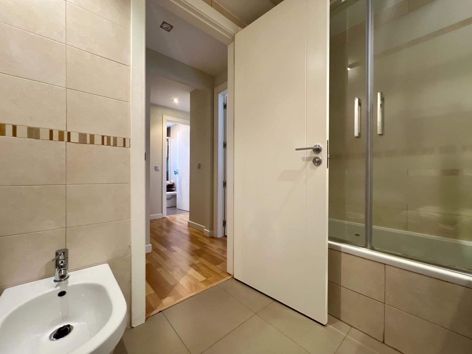 6 camera da letto Appartamento in vendita in Cordova citta con piscina garage - 590.000 € (Rif: 9359857)