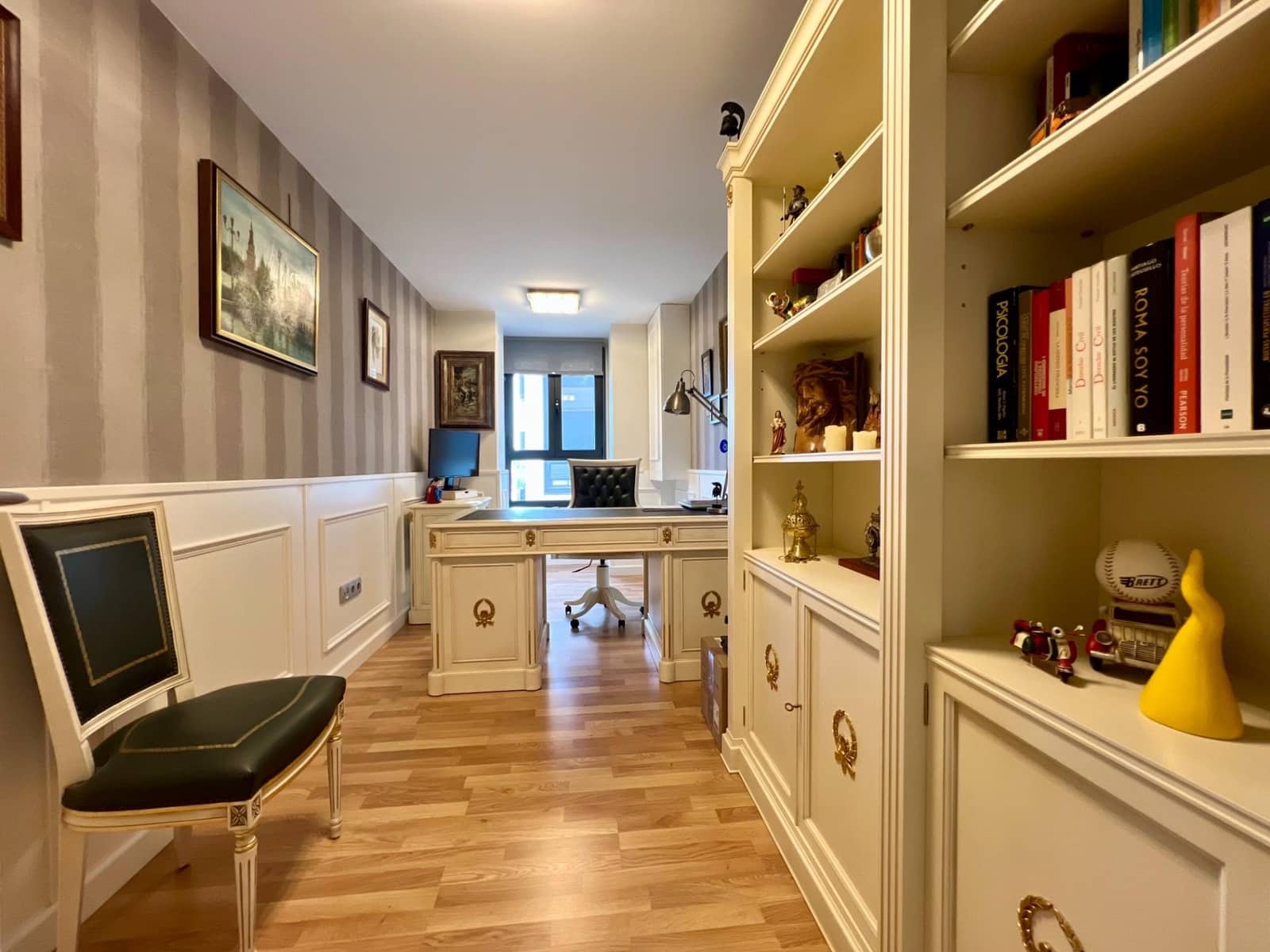 6 camera da letto Appartamento in vendita in Cordova citta con piscina garage - 590.000 € (Rif: 9359857)