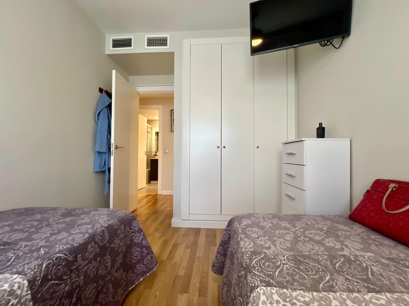 6 camera da letto Appartamento in vendita in Cordova citta con piscina garage - 590.000 € (Rif: 9359857)