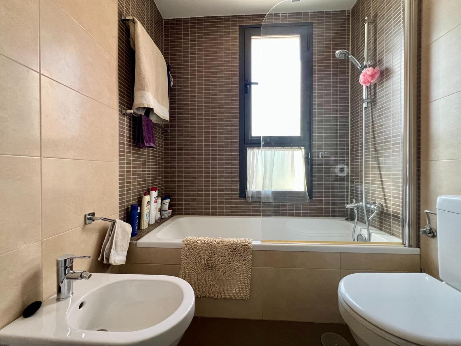 6 camera da letto Appartamento in vendita in Cordova citta con piscina garage - 590.000 € (Rif: 9359857)