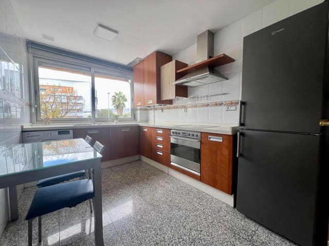 3 camera da letto Appartamento in vendita in Cordova città con piscina - 365.000 € (Rif: 9359858)