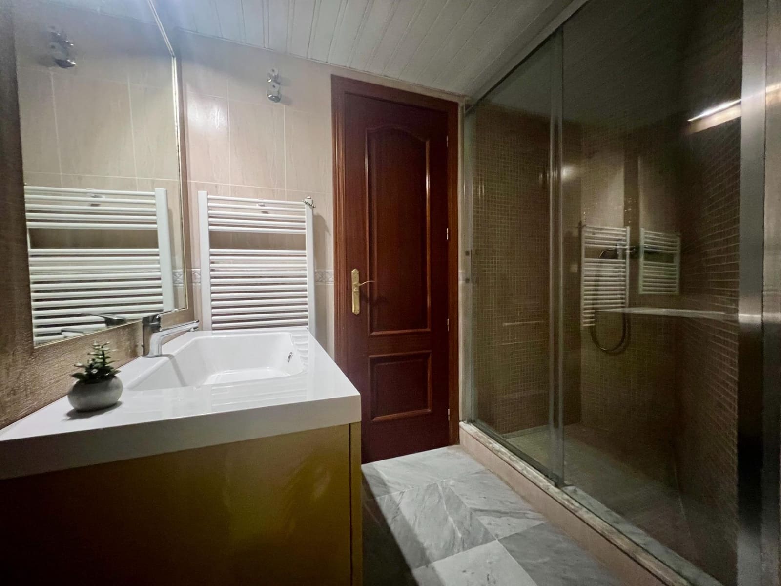 3 camera da letto Appartamento in vendita in Cordova citta con piscina - 365.000 € (Rif: 9359858)