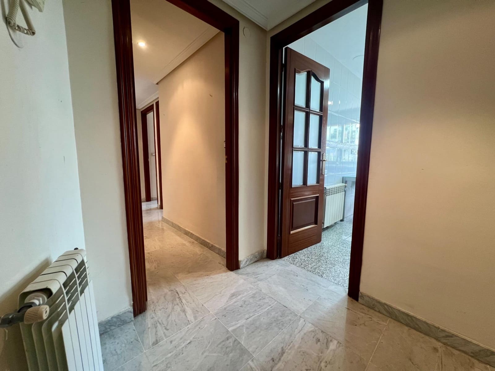 3 bedroom Flat for sale in Cordoba city with pool - € 355,000 (Ref: 9359858)