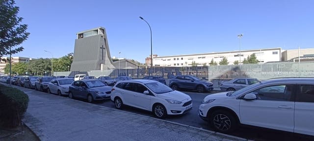 Kommersiell til salgs i Parque Cruz Conde, Córdoba by - € 60 000 (Ref: 9359860)