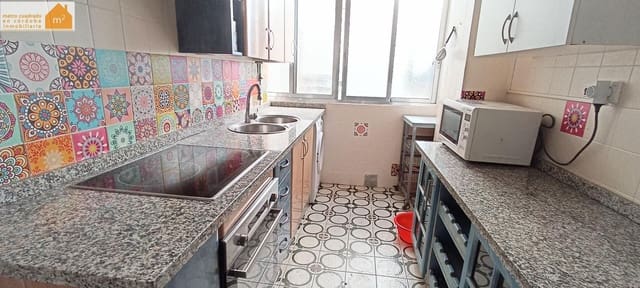 3 Zimmer Wohnung zu verkaufen in Córdoba Stadt - 128.000 € (Ref: 9359861)