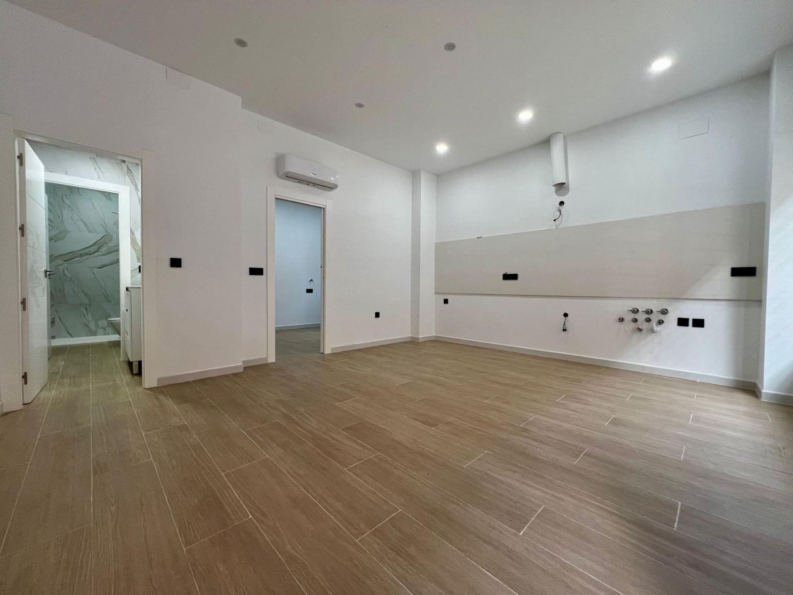 1 soverom Loft til salgs i Cordoba by - € 95 000 (Ref: 9359862)