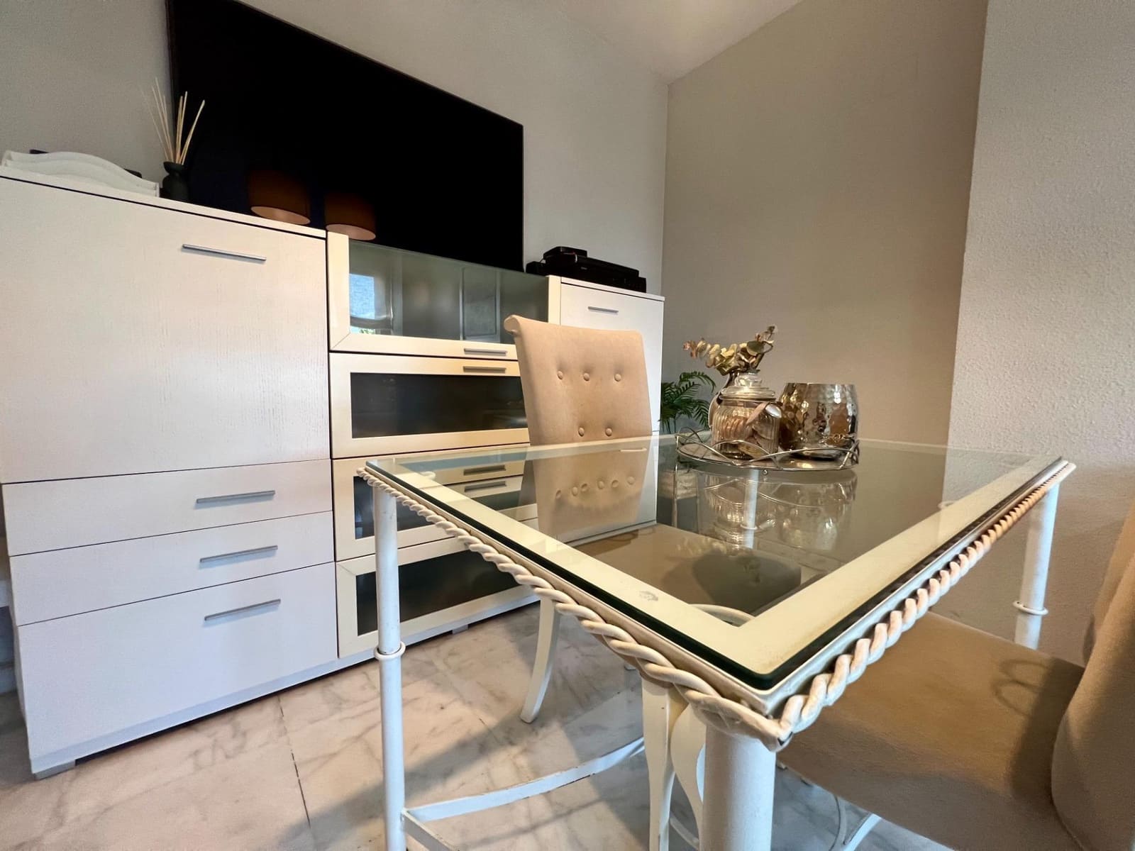 2 sovrum Lägenhet till salu i Cordoba stad med pool garage - 212 000 € (Ref: 9359864)