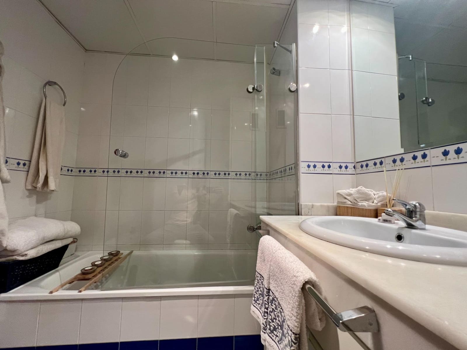 2 sovrum Lägenhet till salu i Cordoba stad med pool garage - 212 000 € (Ref: 9359864)