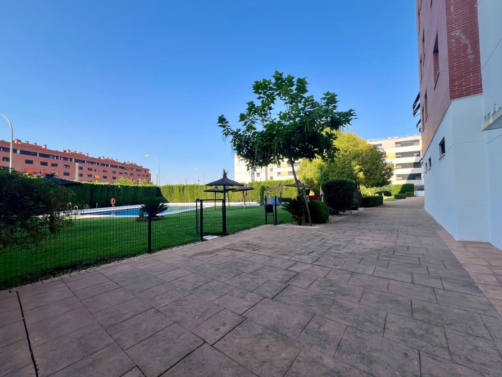 2 sovrum Lägenhet till salu i Cordoba stad med pool garage - 212 000 € (Ref: 9359864)