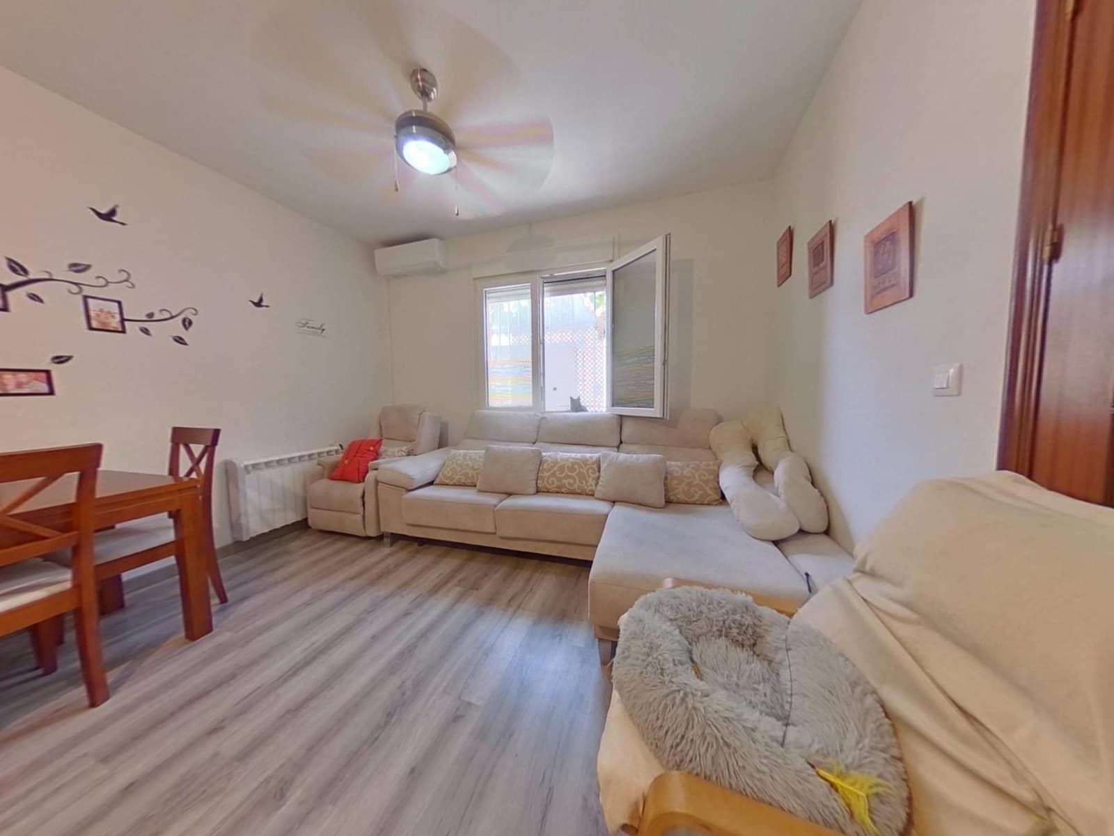 5 slaapkamer Rijtjeshuis te koop in Cordoba stad - € 158.900 (Ref: 9359867)