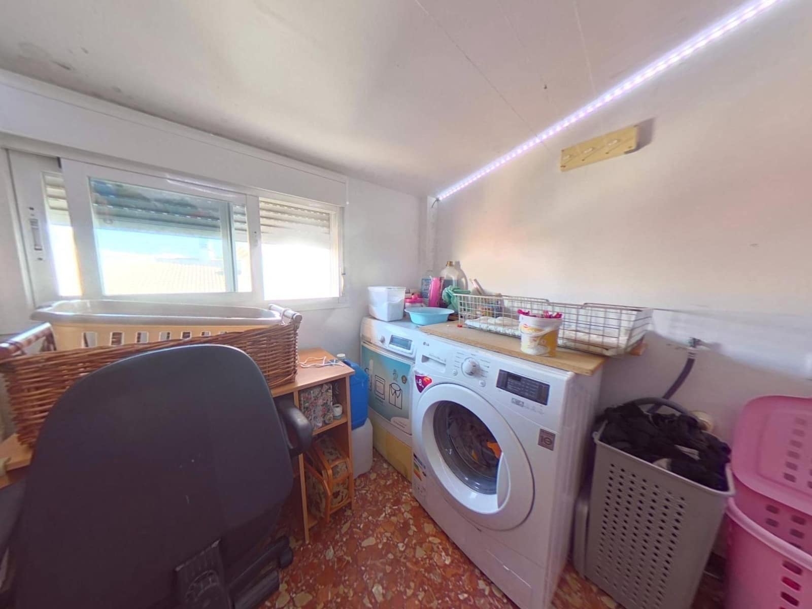 5 slaapkamer Rijtjeshuis te koop in Cordoba stad - € 158.900 (Ref: 9359867)